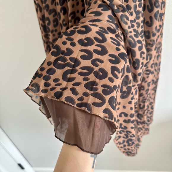 Chicwish Cheetah Print Maxi Skirt Size M/L - Picture 3 of 4